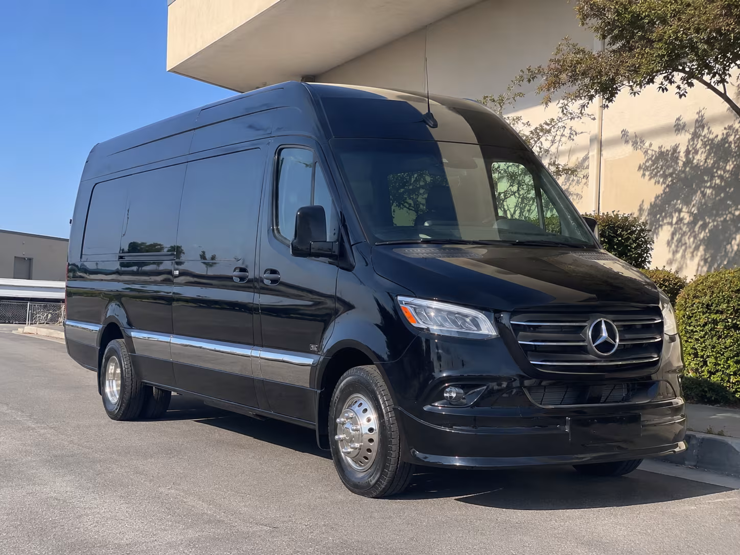 bus rental options for pearland trips