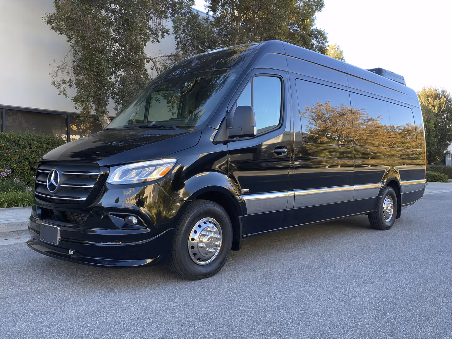 find the perfect transportation for your next private event 5