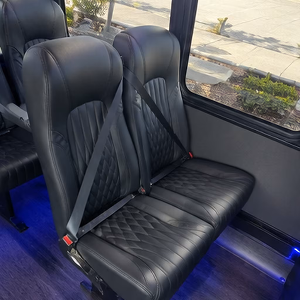 minibus rentals for pearland prom groups heading into houston