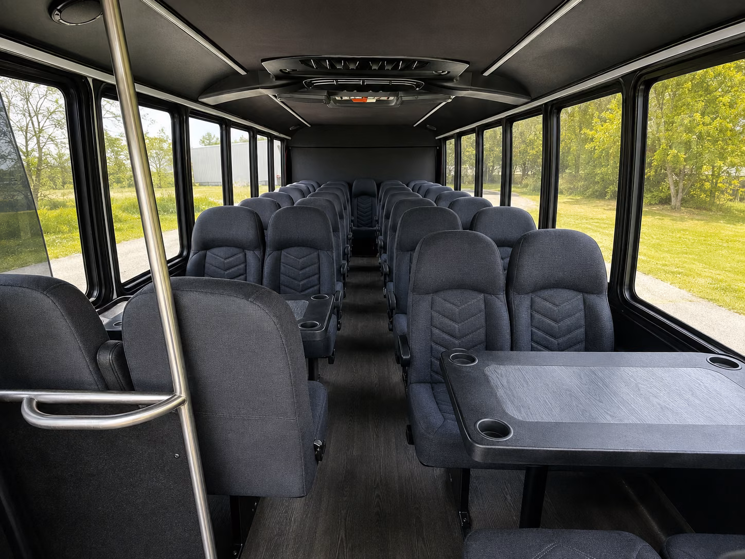 minibus rentals for pearland rehearsal dinners and day after brunches