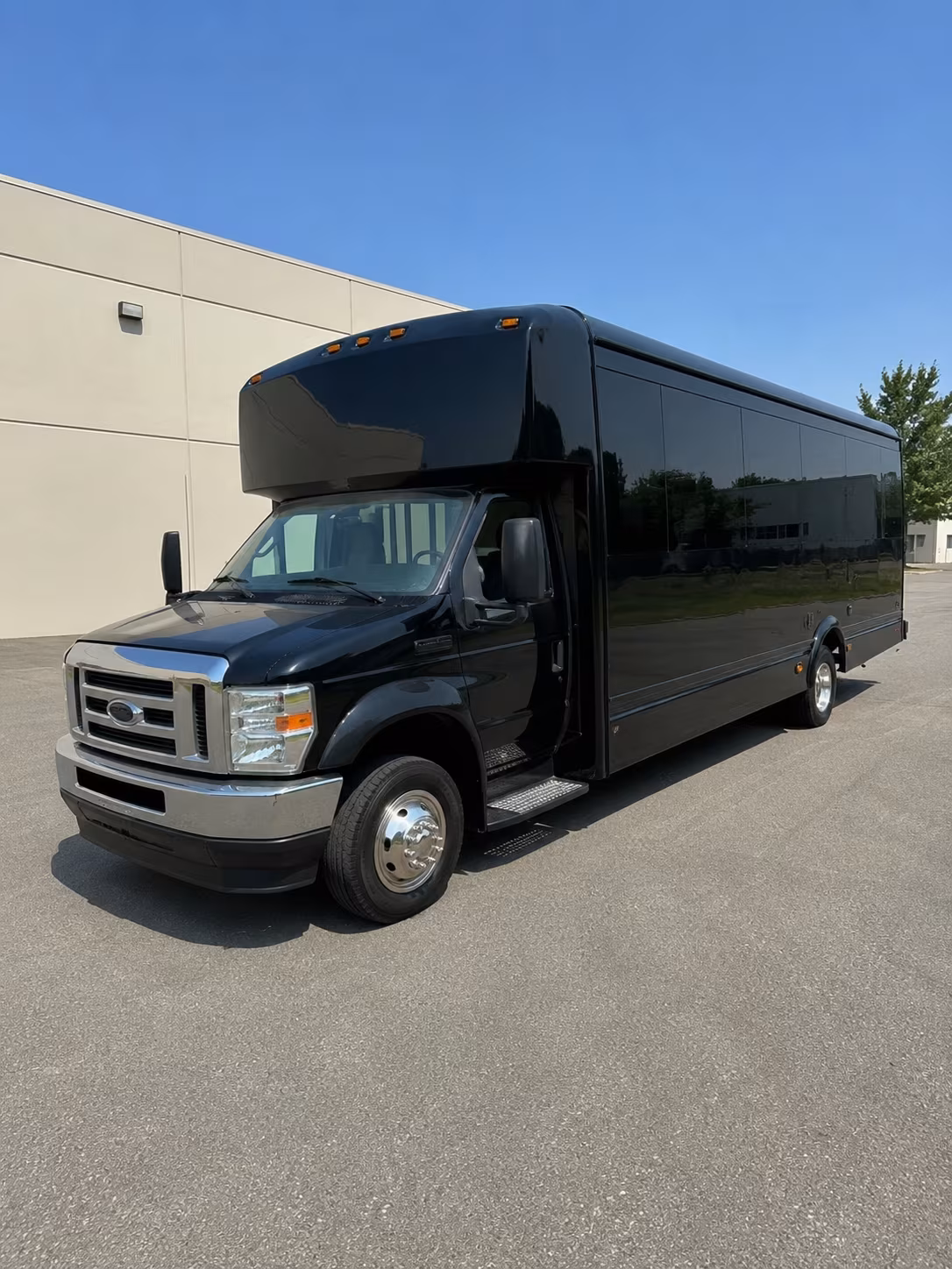 party buses for bachelorette wine tours around pearland and the houston south side