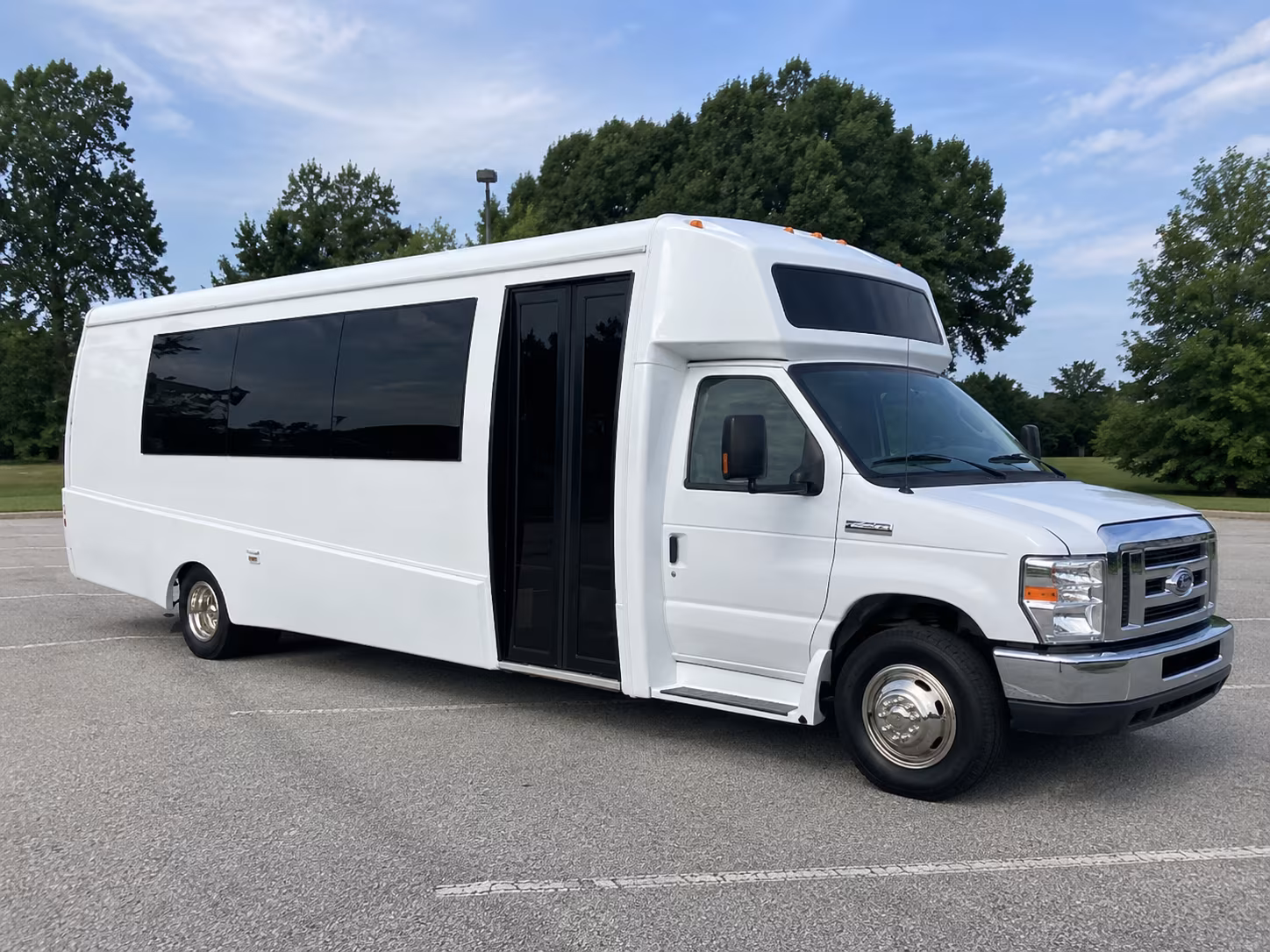 party buses for pearland birthdays quinceaneras and sweet 16s
