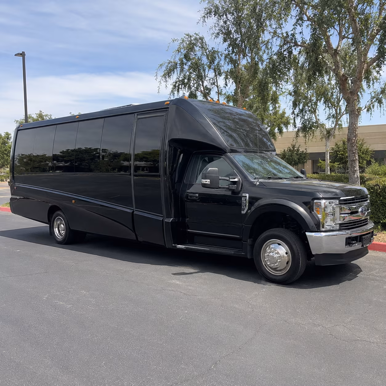 party buses to nrg stadium and toyota center concerts