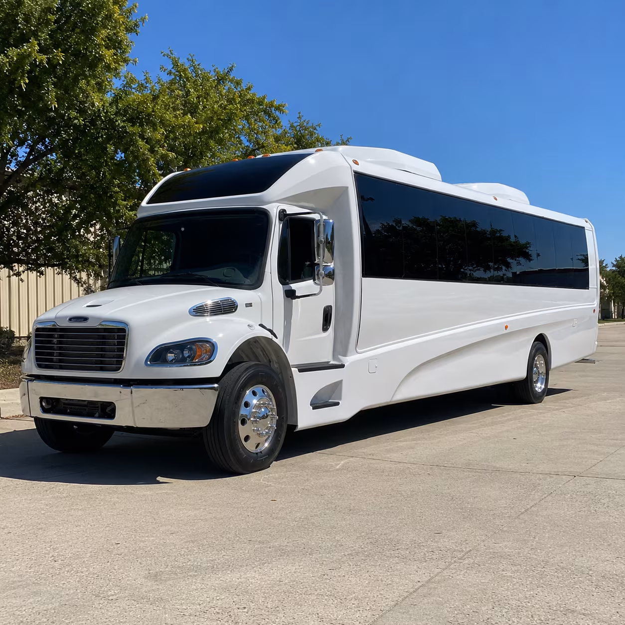 pearland 25 passenger minibus