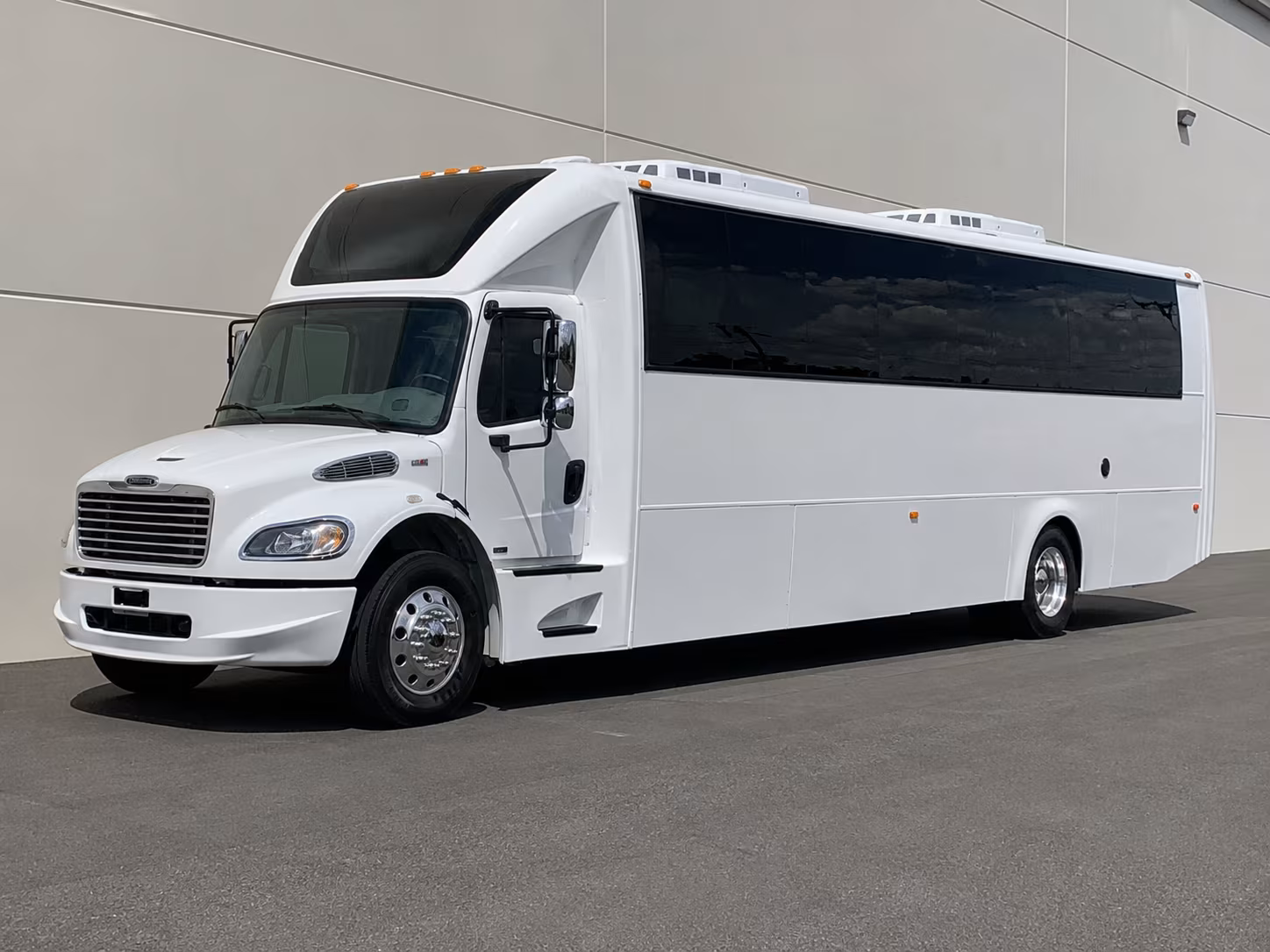pearland holiday party bus rental