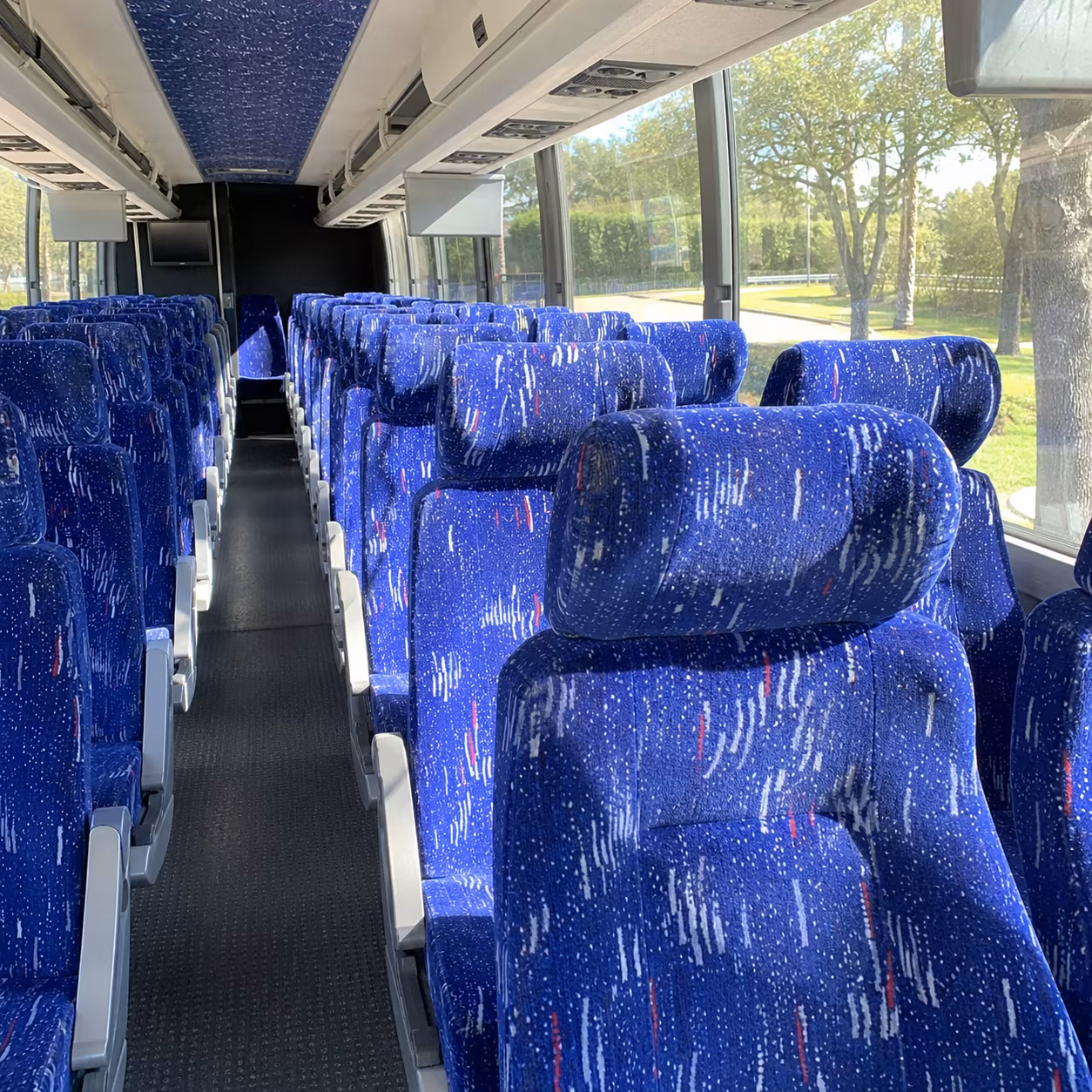 pearland minibus rentals